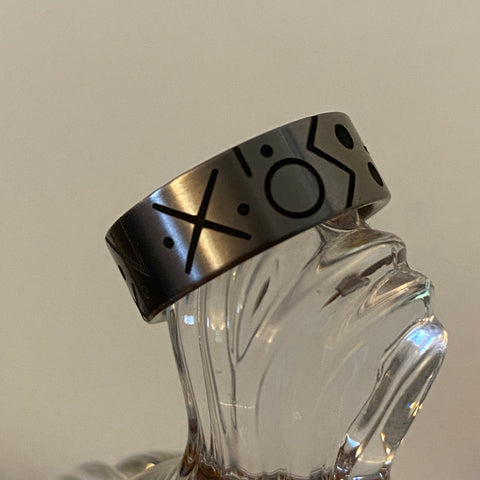 XUMM | Engraved Titanium Ring